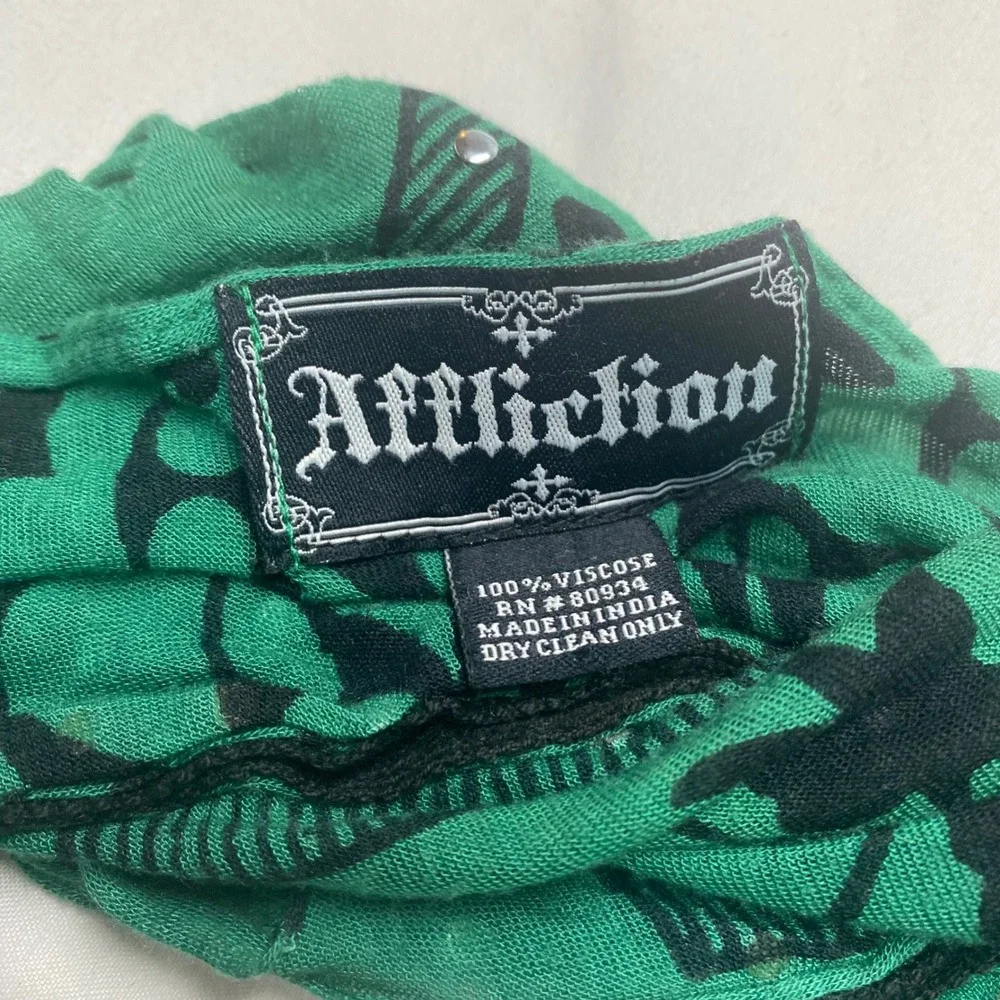 Affliction Live Fast Scarf Green Black Gothic Fleur De Lis Studded Fringe Y2K